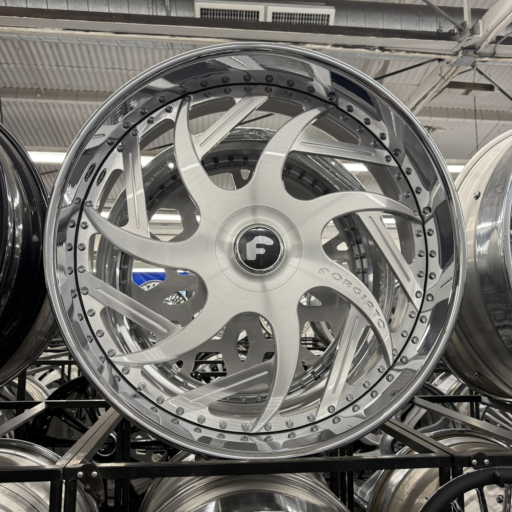 30" Forgiato Wheels Girare Brushed Silver Chrome Lip XL Floater Cap 4 Wheels/Tires Package Fits 5 & 6 Lug