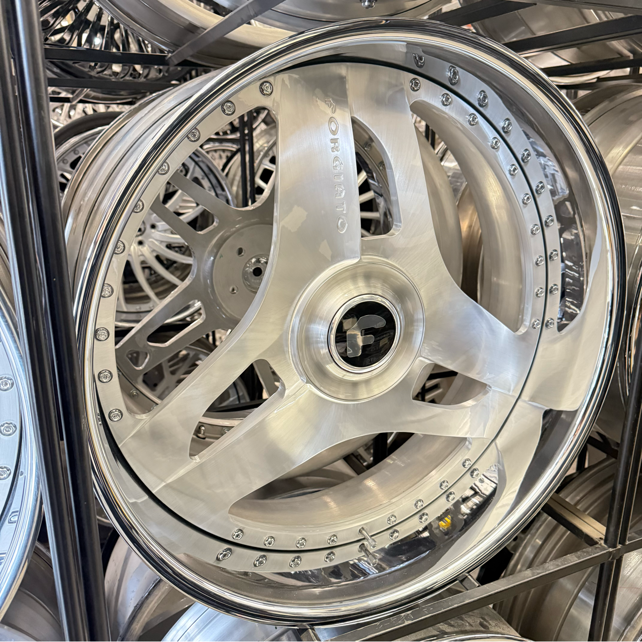 26" Forgiato Wheels 713-2 (Blades) Chrome XL Floater Cap 4 Wheel and Tire Pkg